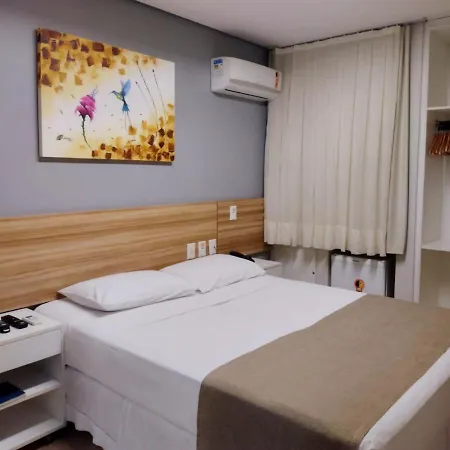 Três Caravelas 3*