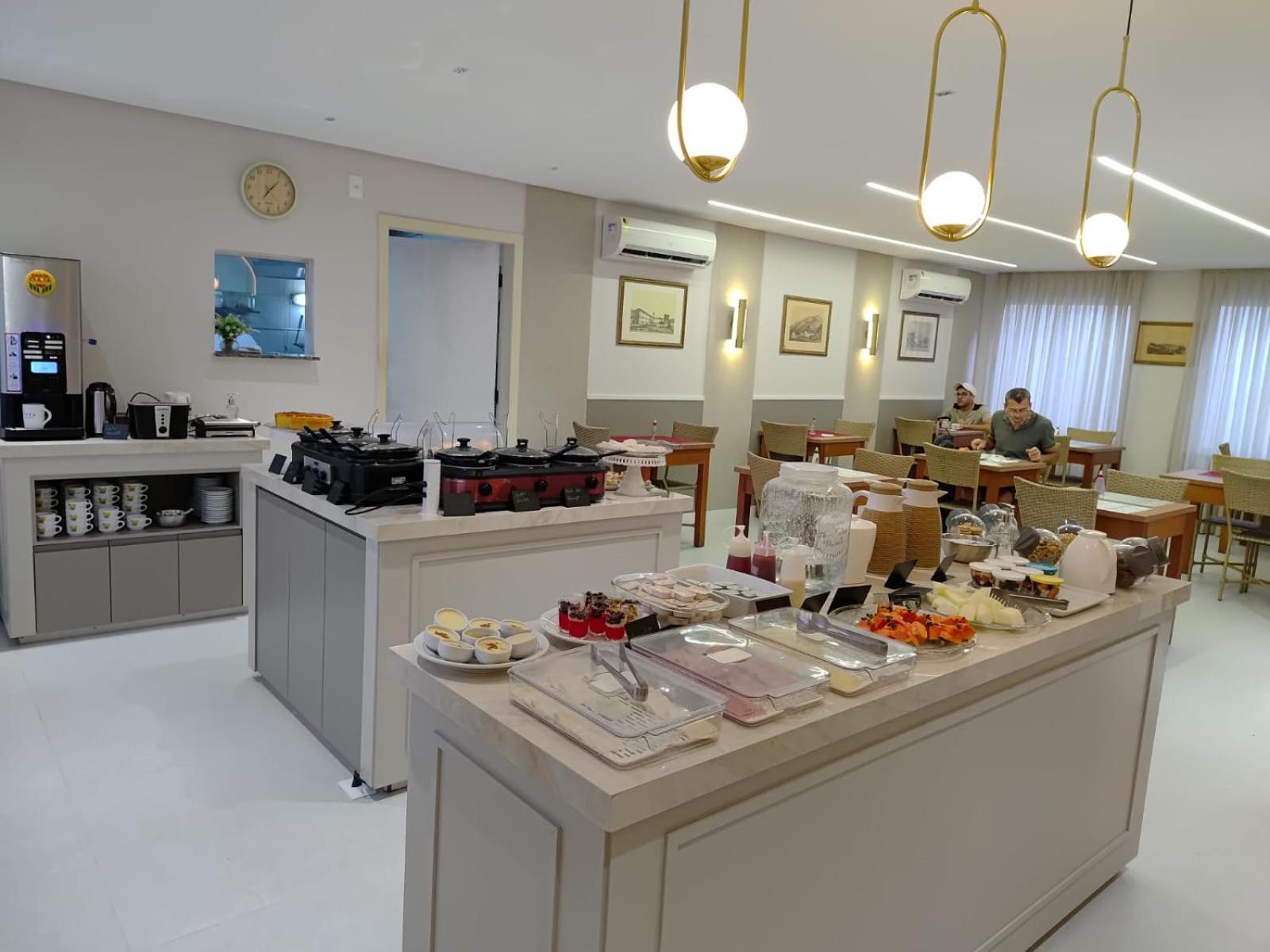 Hotel Três Caravelas 3*