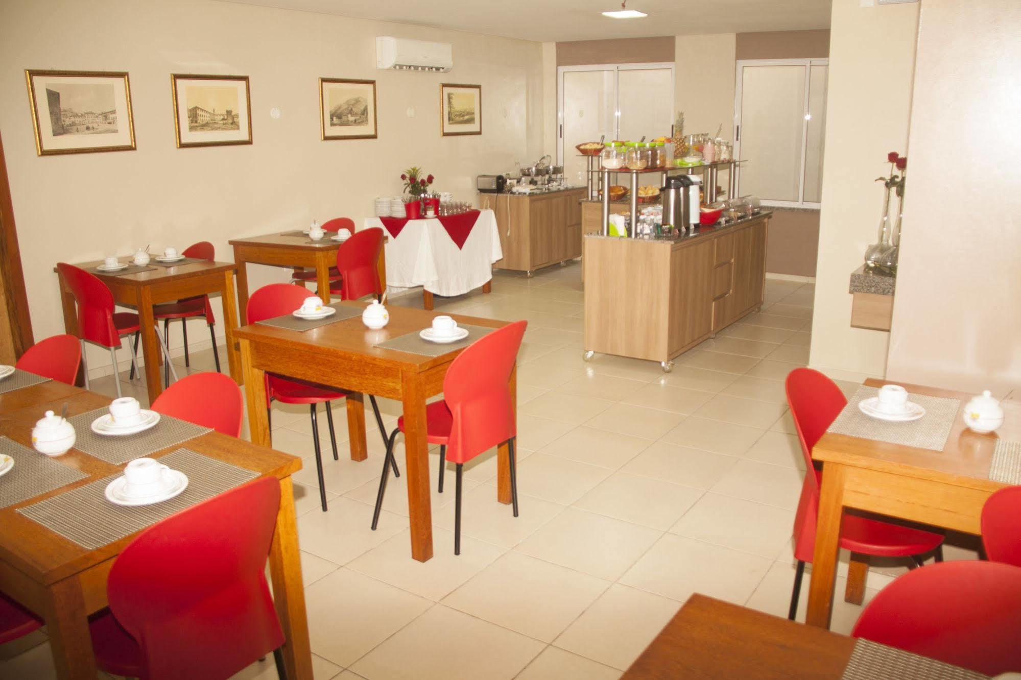 Três Caravelas Hotel 3*